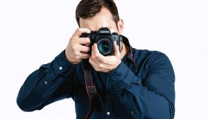 Master the Art of Camera Holding for Sharper, Shake-Free Photos